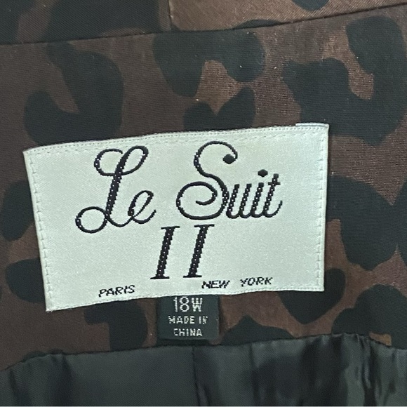 Le Suit II Cheetah Print Dark Brown and Black Blazer Jacket - Picture 3 of 3